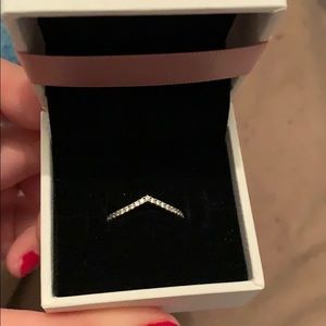 Pandora ring